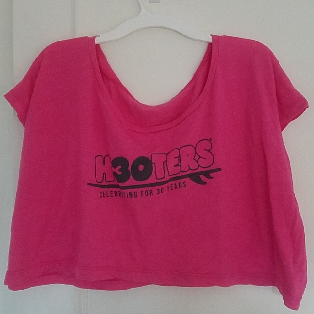 Hooters crop top